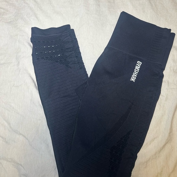 Gymshark Women’s Black Leggings - Picture 1 of 4